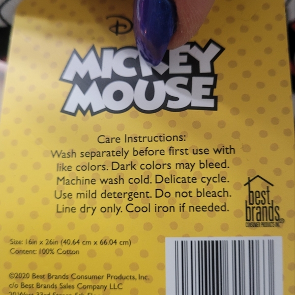 Pack of 2 Mickey Mouse/Disney tea towels new with tags - Picture 3 of 3